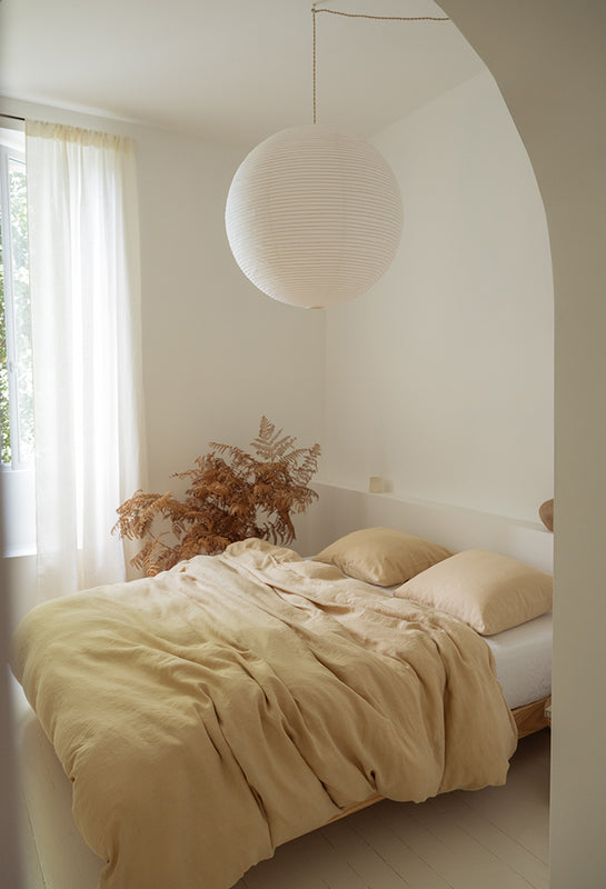 April-Notes-Linen-Sheets